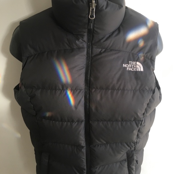 The North Face 700 series women’s down filled vest - Picture 2 of 8